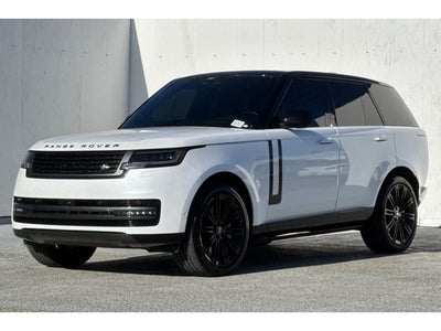 2025 Land Rover Range Rover SE