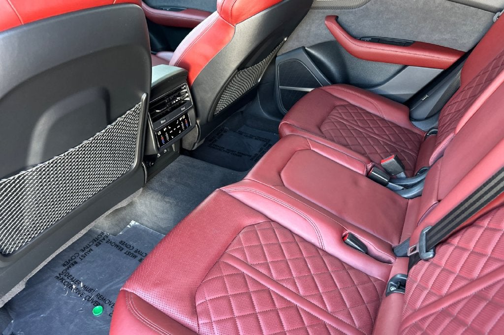 2024 Audi SQ8 4.0T Prestige quattro