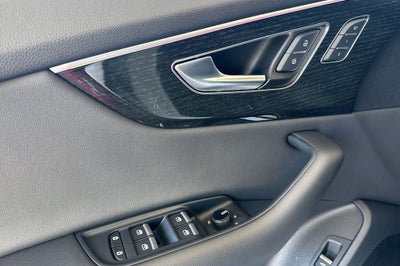 2020 Audi Q8 55 Premium Plus quattro