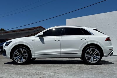 2020 Audi Q8 55 Premium Plus quattro