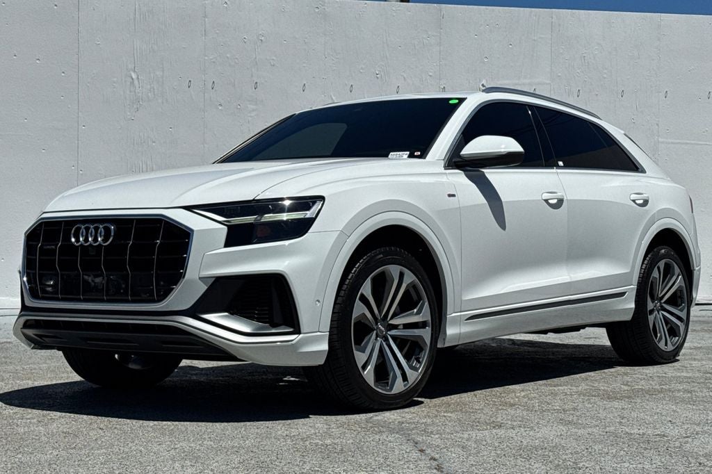 2020 Audi Q8 55 Premium Plus quattro