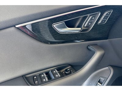 2020 Audi Q8 55 Premium Plus quattro