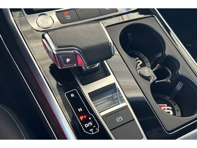 2020 Audi Q8 55 Premium Plus quattro