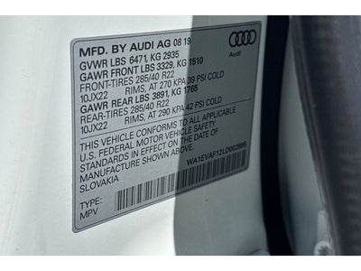 2020 Audi Q8 55 Premium Plus quattro