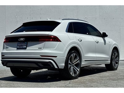 2020 Audi Q8 55 Premium Plus quattro
