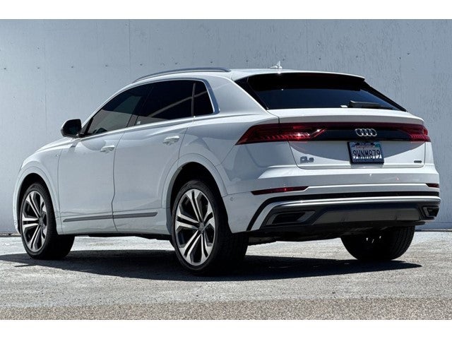 2020 Audi Q8 55 Premium Plus quattro