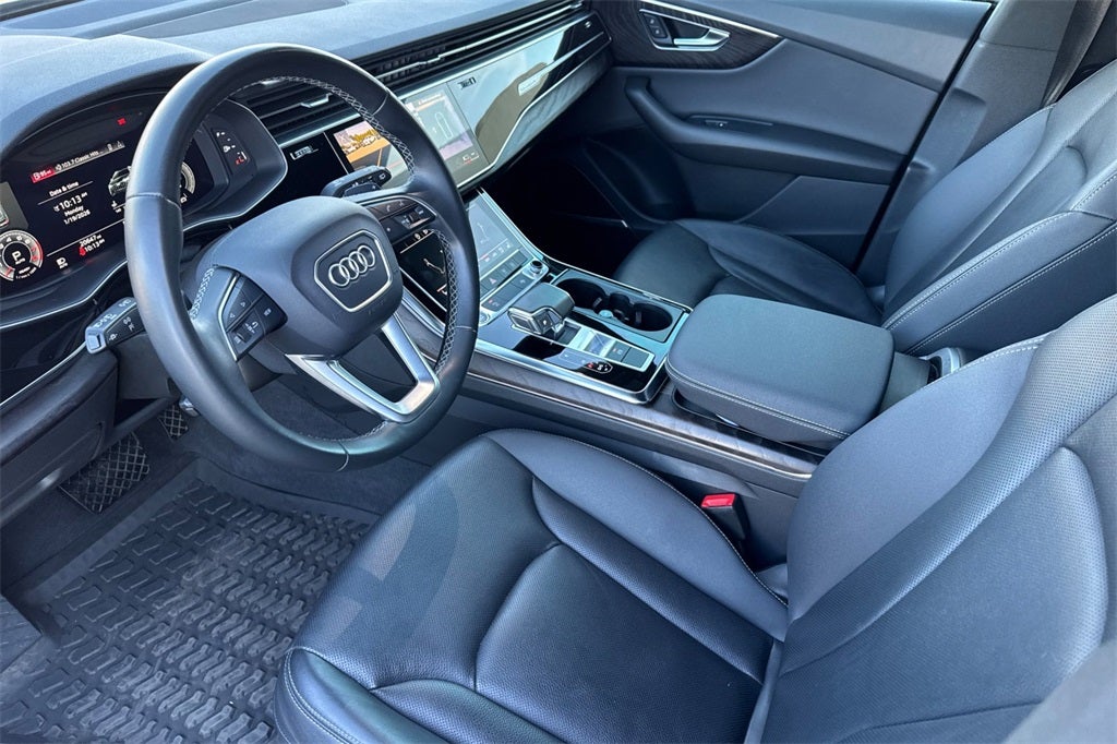 2022 Audi Q8 55 Premium Plus quattro