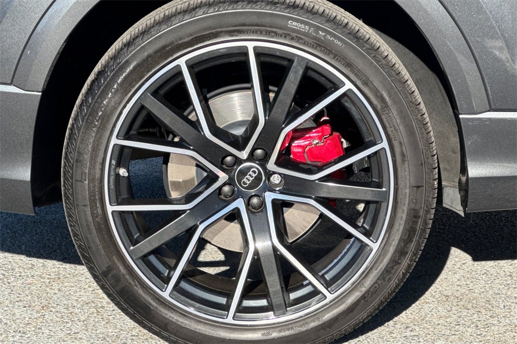 2022 Audi Q8 55 Premium Plus quattro