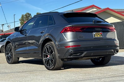 2022 Audi Q8 55 Premium Plus quattro