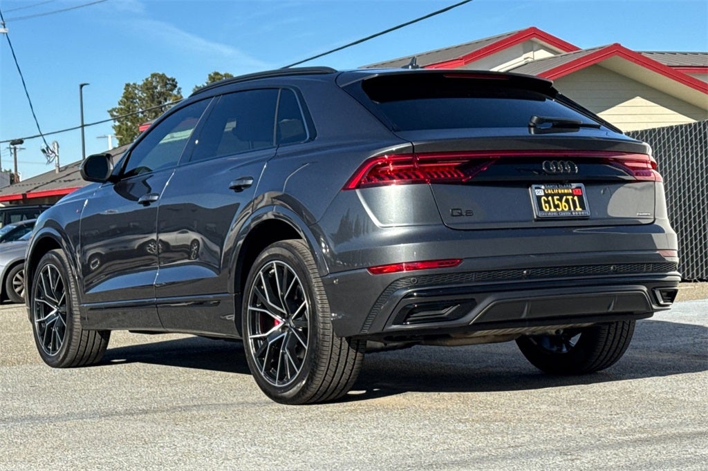 2022 Audi Q8 55 Premium Plus quattro