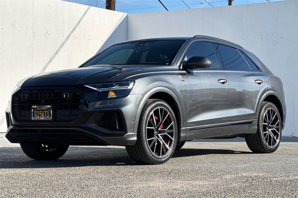 2022 Audi Q8 55 Premium Plus quattro