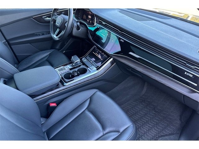 2022 Audi Q8 55 Premium Plus quattro