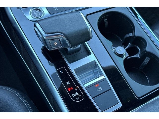 2022 Audi Q8 55 Premium Plus quattro