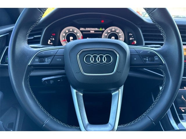 2022 Audi Q8 55 Premium Plus quattro