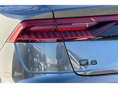 2022 Audi Q8 55 Premium Plus quattro