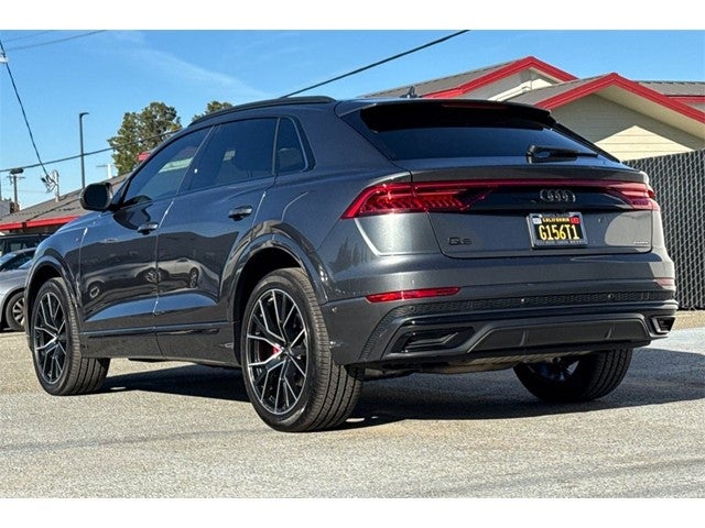 2022 Audi Q8 55 Premium Plus quattro