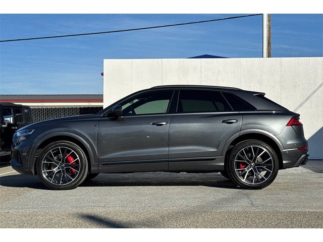 2022 Audi Q8 55 Premium Plus quattro