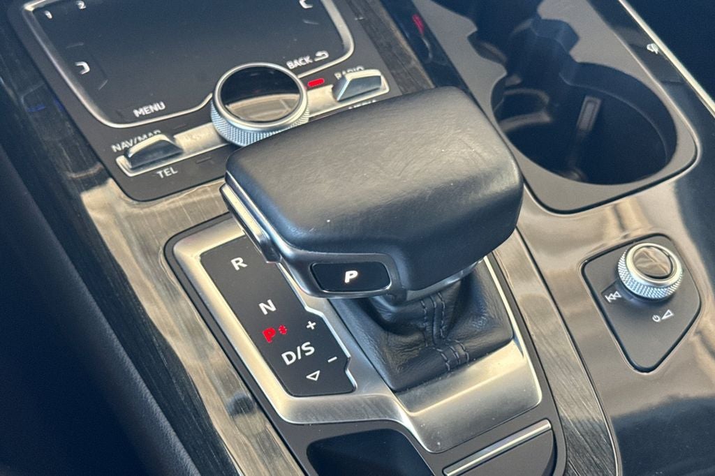 2017 Audi Q7 3.0T Premium Plus quattro