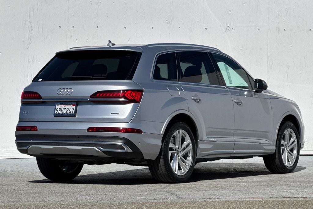 2022 Audi Q7 55 Premium Plus quattro