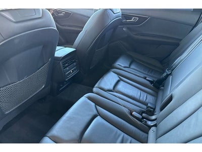 2022 Audi Q7 55 Premium Plus quattro