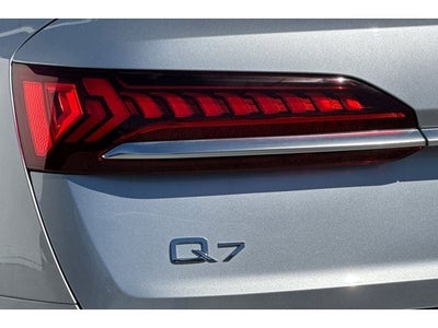 2022 Audi Q7 55 Premium Plus quattro