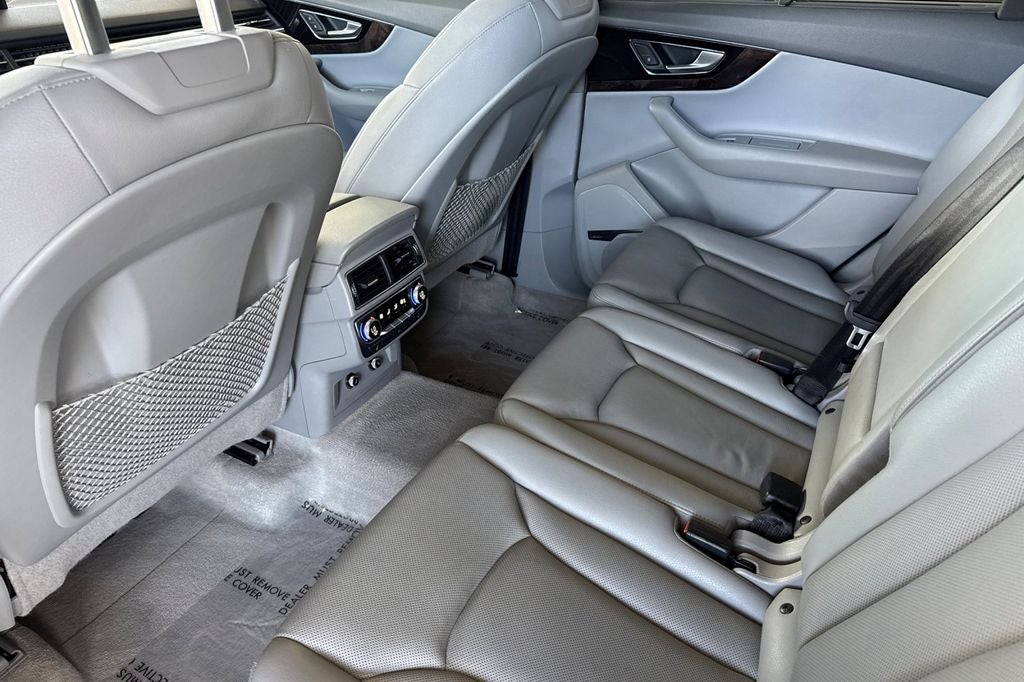 2019 Audi Q7 55 Prestige quattro