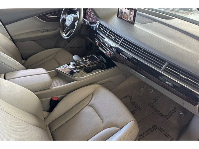2019 Audi Q7 55 Prestige quattro