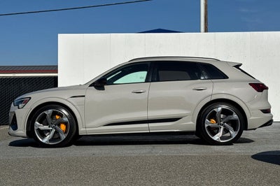 2022 Audi e-tron S Prestige quattro