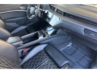 2022 Audi e-tron S Prestige quattro