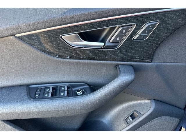 2020 Audi Q7 55 Prestige quattro