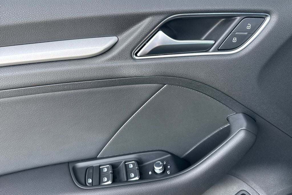 2018 Audi A3 e-tron 1.4T Tech Premium