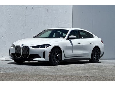2025 BMW i4 eDrive40