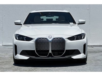 2025 BMW i4 eDrive40