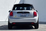 2023 MINI Cooper SE Electric .