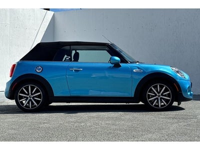 2016 MINI Cooper S Base