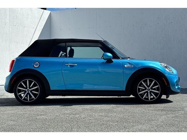 2016 MINI Cooper S Base