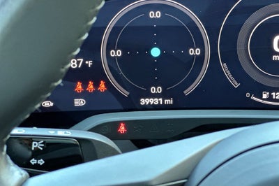 2020 Porsche Taycan Turbo