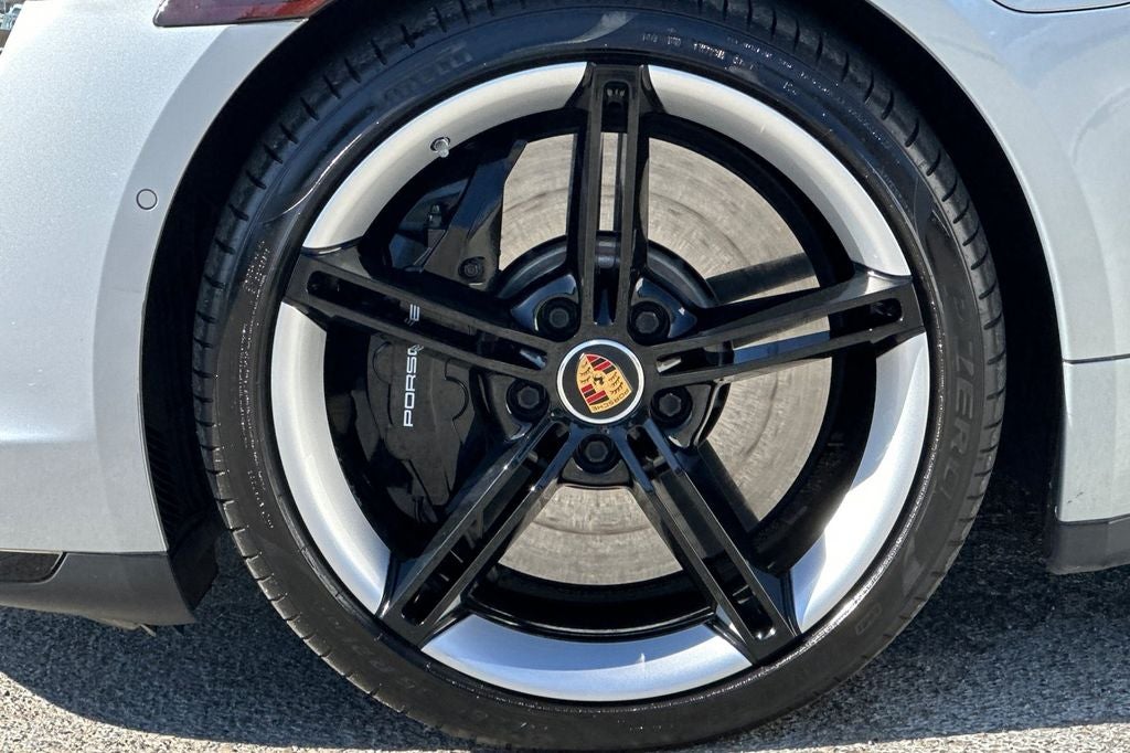 2020 Porsche Taycan Turbo