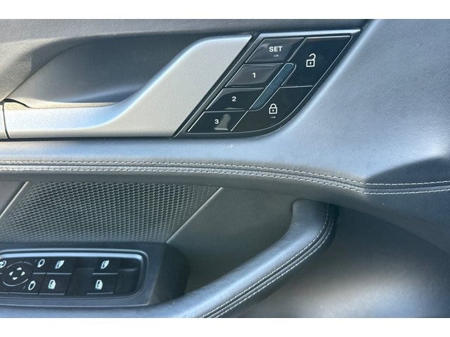 2020 Porsche Taycan Turbo