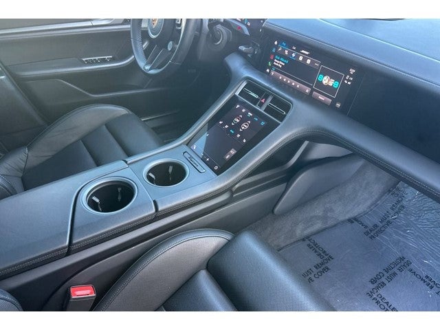 2020 Porsche Taycan Turbo