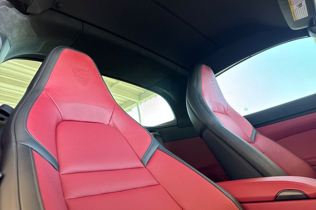 2025 Porsche 911 Targa 4 GTS