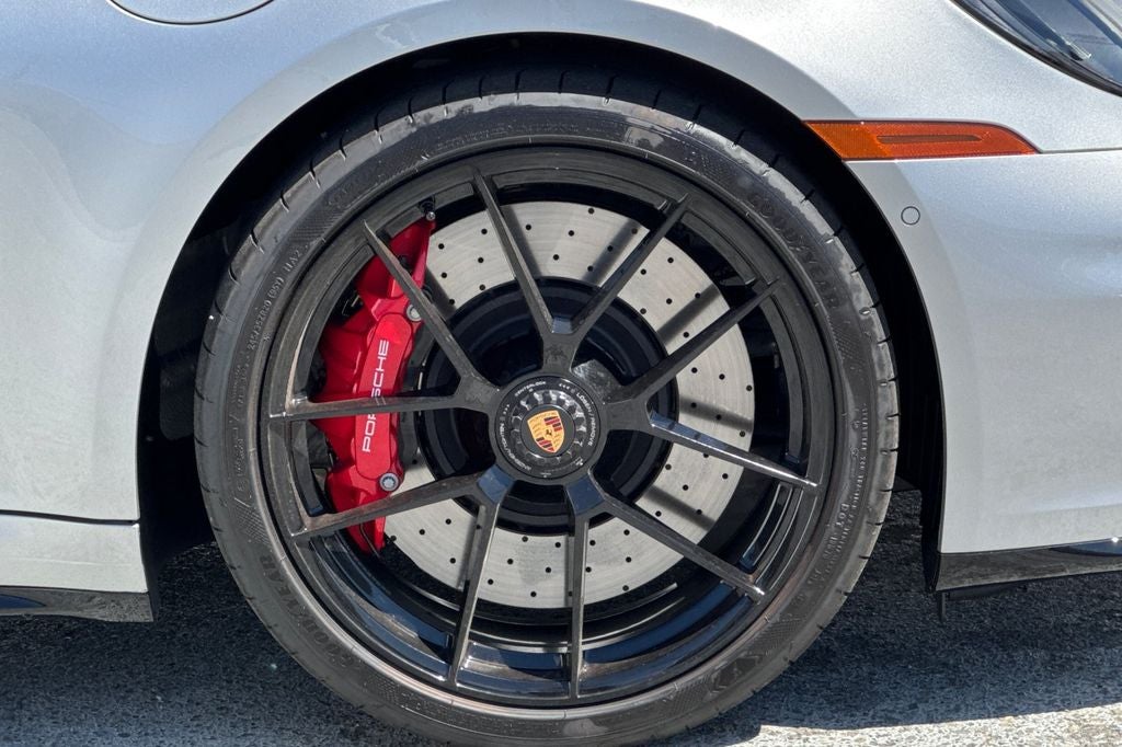 2025 Porsche 911 Targa 4 GTS