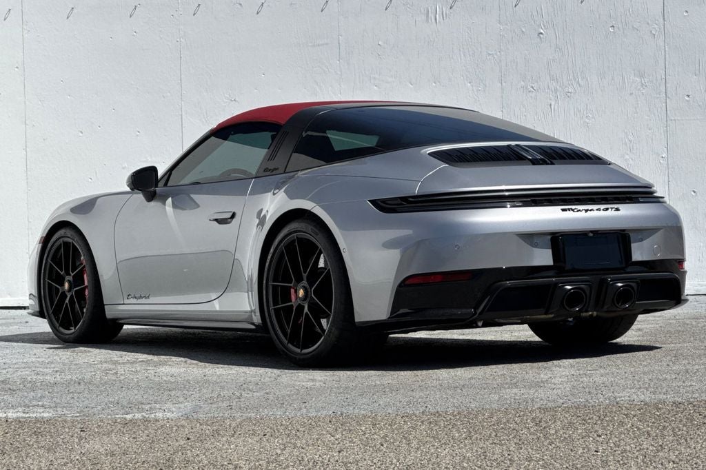 2025 Porsche 911 Targa 4 GTS