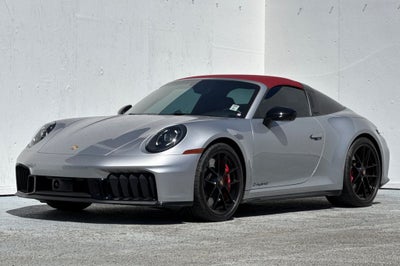2025 Porsche 911 Targa 4 GTS