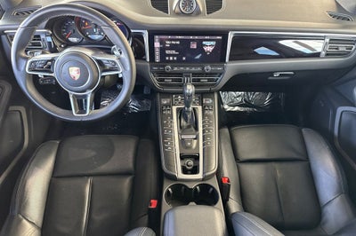 2021 Porsche Macan Base