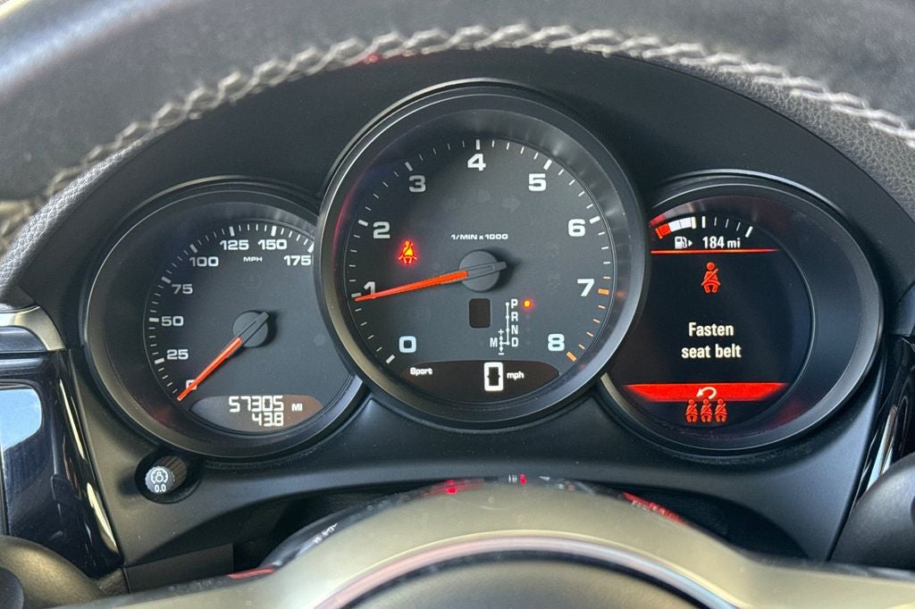 2021 Porsche Macan Base