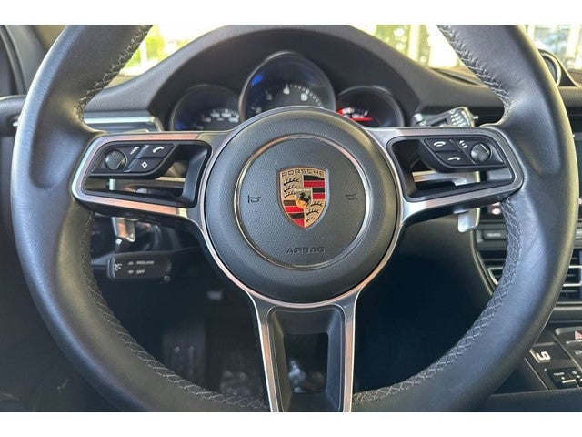 2021 Porsche Macan Base