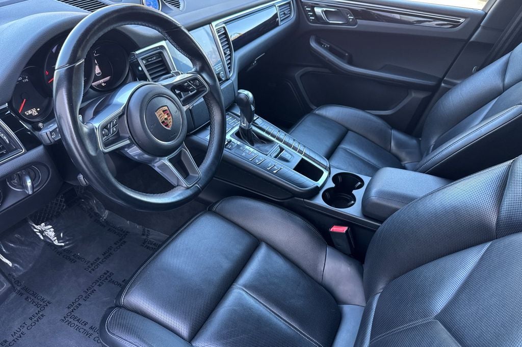 2018 Porsche Macan Base
