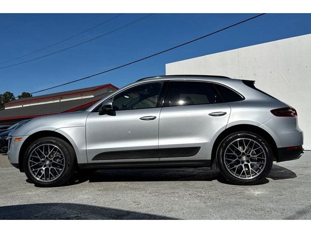 2018 Porsche Macan Base