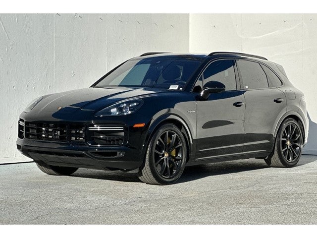 2023 Porsche Cayenne E-Hybrid Turbo S